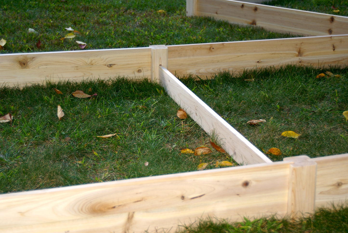 Quick Assembly Raised Garden Bed - 4x8x5.5 Inches RGB-485